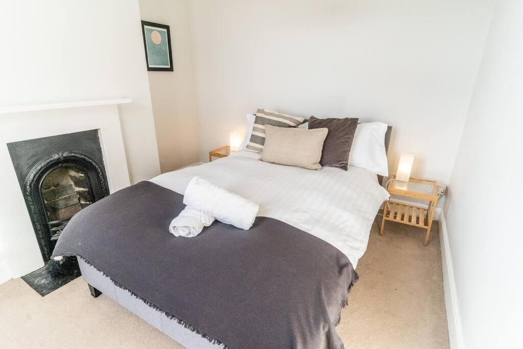 Spacious 3 Bedroom House 约克 外观 照片